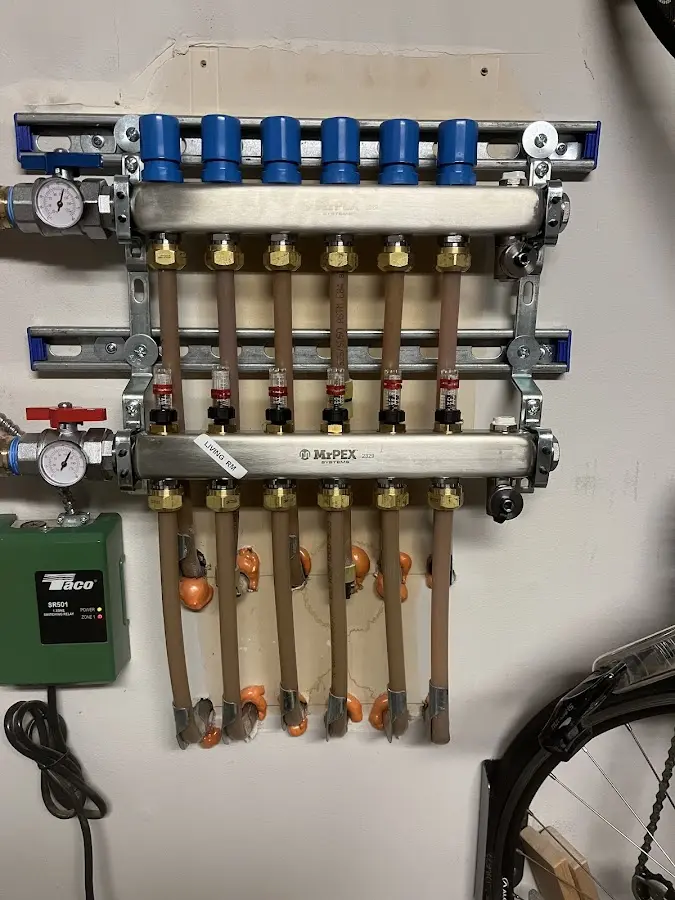 Plumber performing Gas Leak Detection at a residential property in Mabank